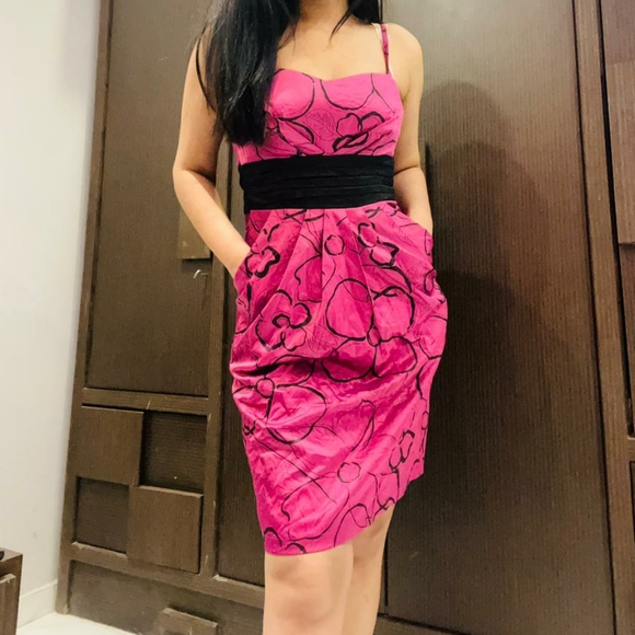 Dresses & Skirts - Pink and black thick satin dress